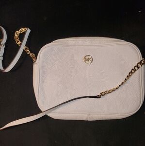 Michael Kors crossbody Like new